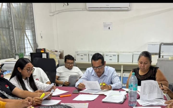 uploads/6/32/01 (2542).Jpeg